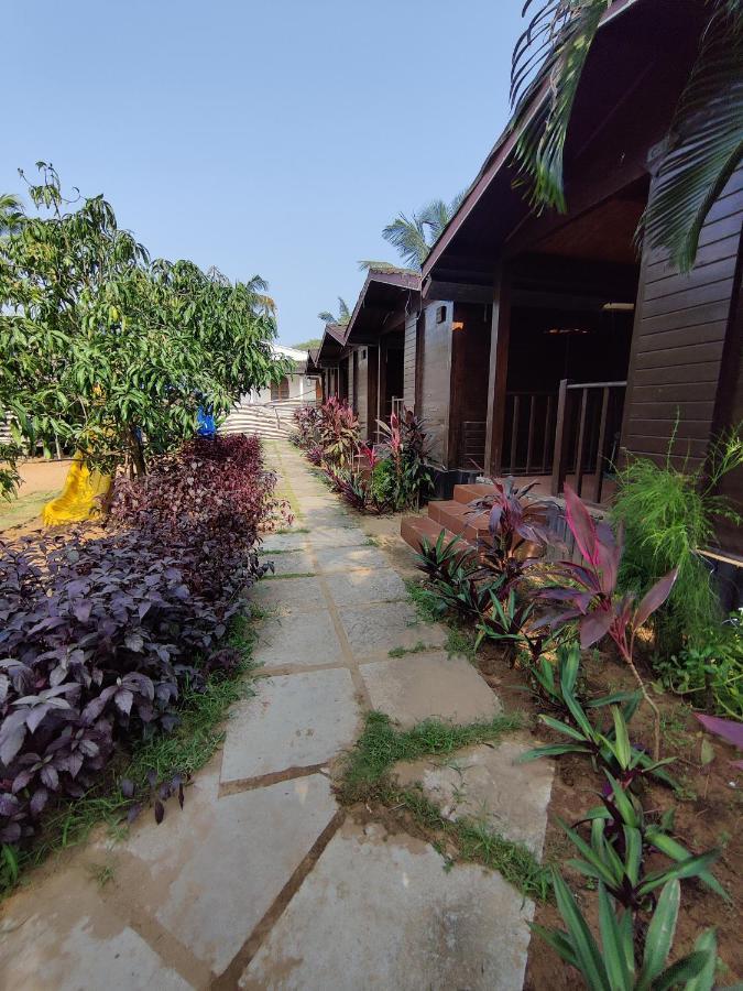 Beach Cottages - Pousada Donaciana Baga Dış mekan fotoğraf